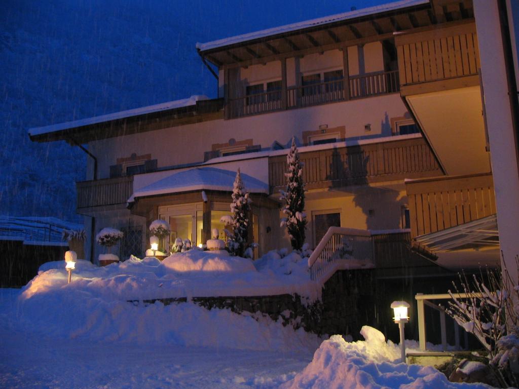 Residence Volkmar Postal / Burgstall Kültér fotó