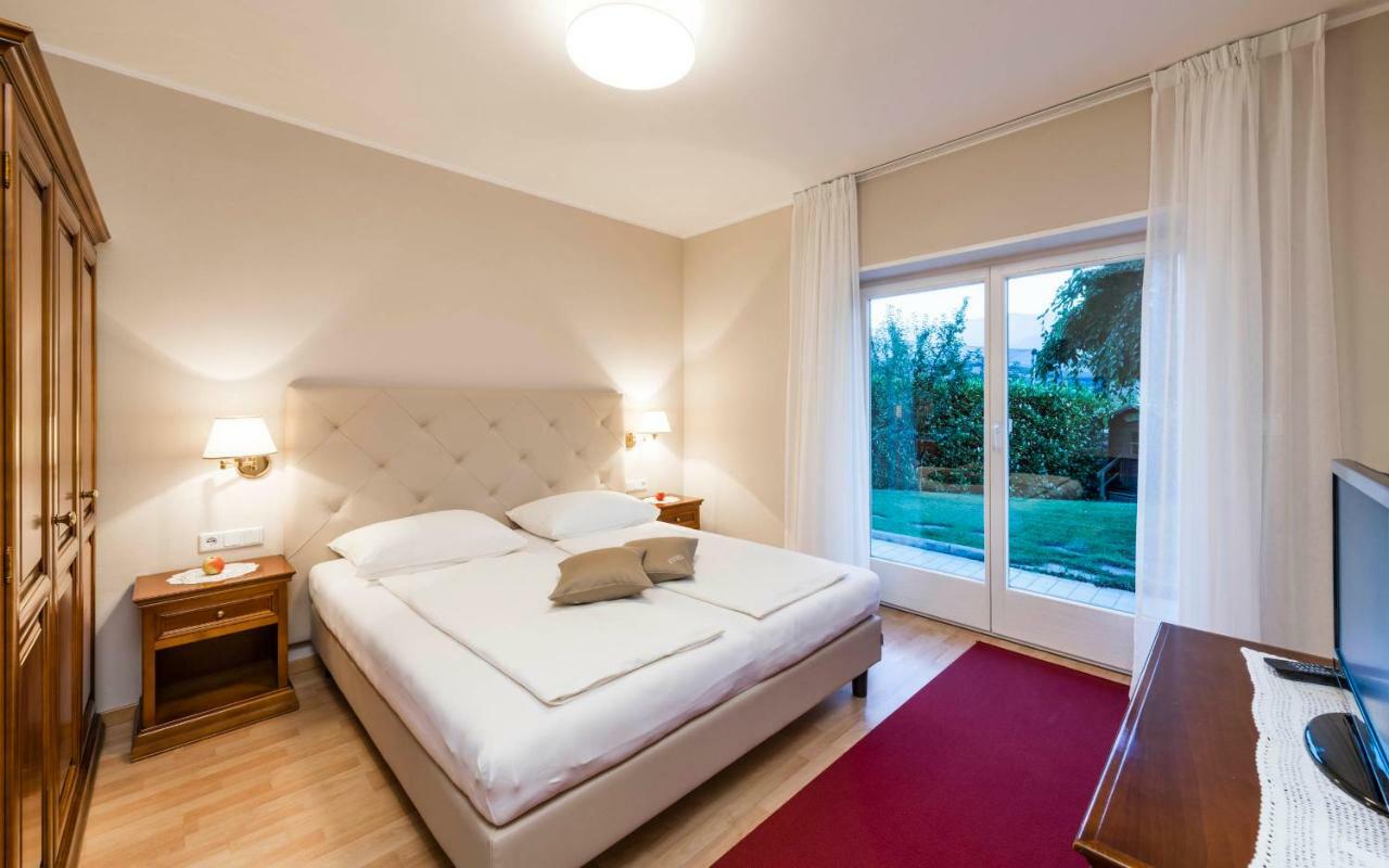 Residence Volkmar Postal / Burgstall Kültér fotó